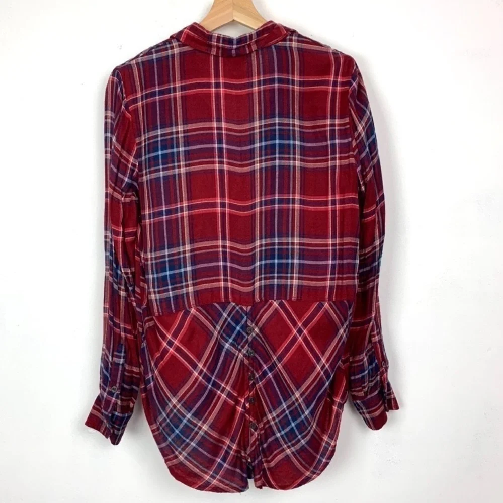 Lucky Brand Bungalow Plaid Red Blue and White Button Down Shirt back Vent Size L